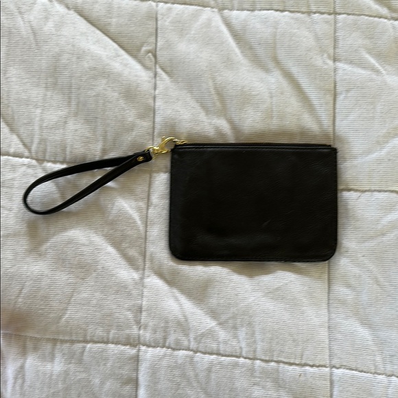 Fossil Black and Gold Clutch Wristlet - Picture 3 of 3
